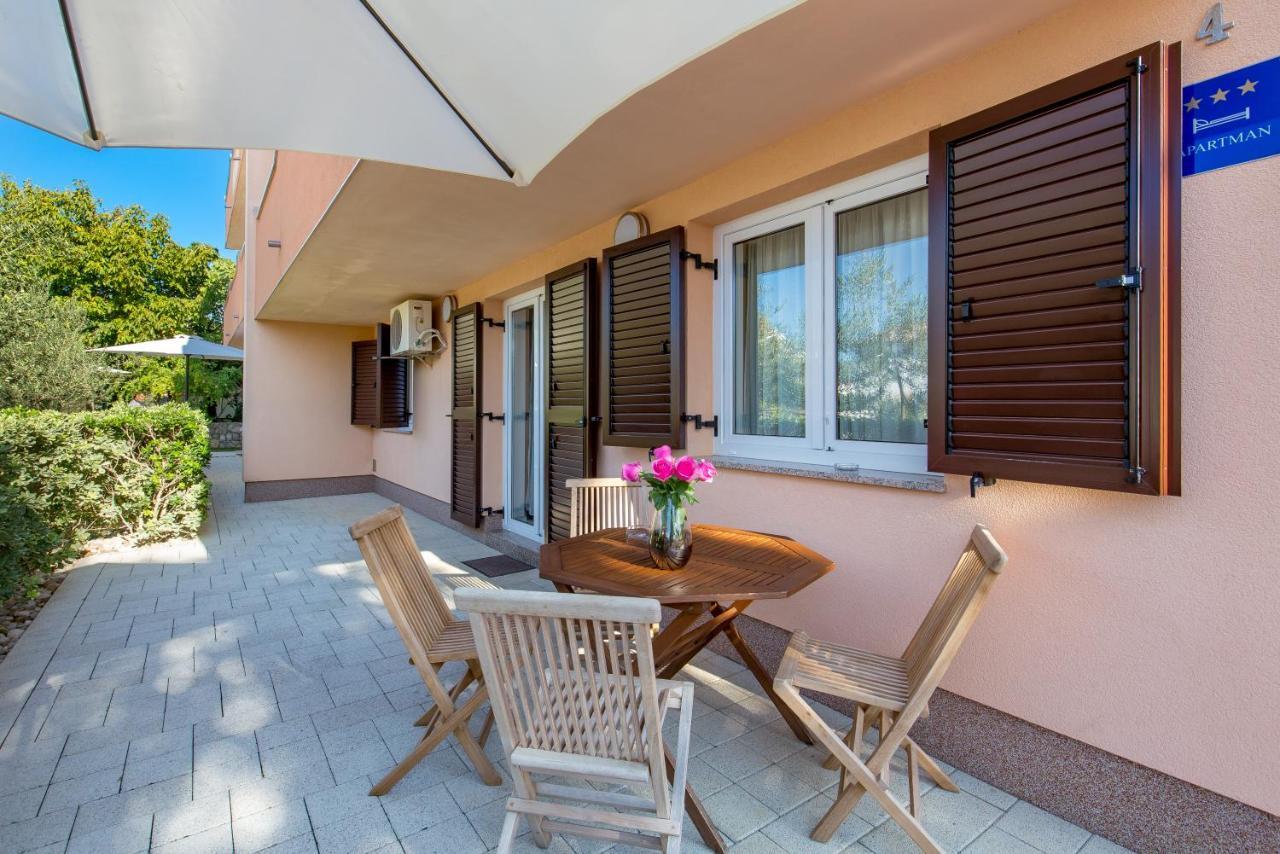 Villa Romana And Tea Šilo Extérieur photo