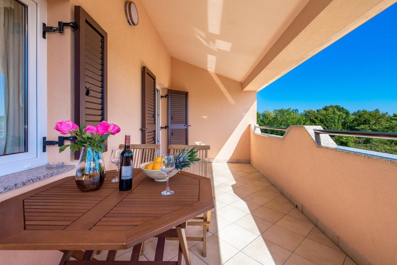 Villa Romana And Tea Šilo Extérieur photo